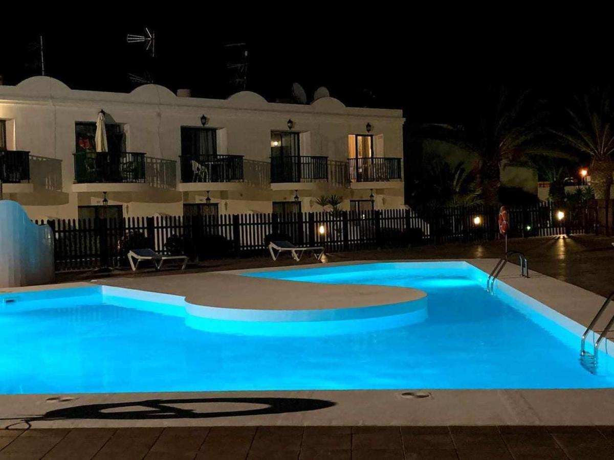 コラレホBlue Island Pool View & Wi-Fi By Irent Fuerteventuraアパートメント エクステリア 写真