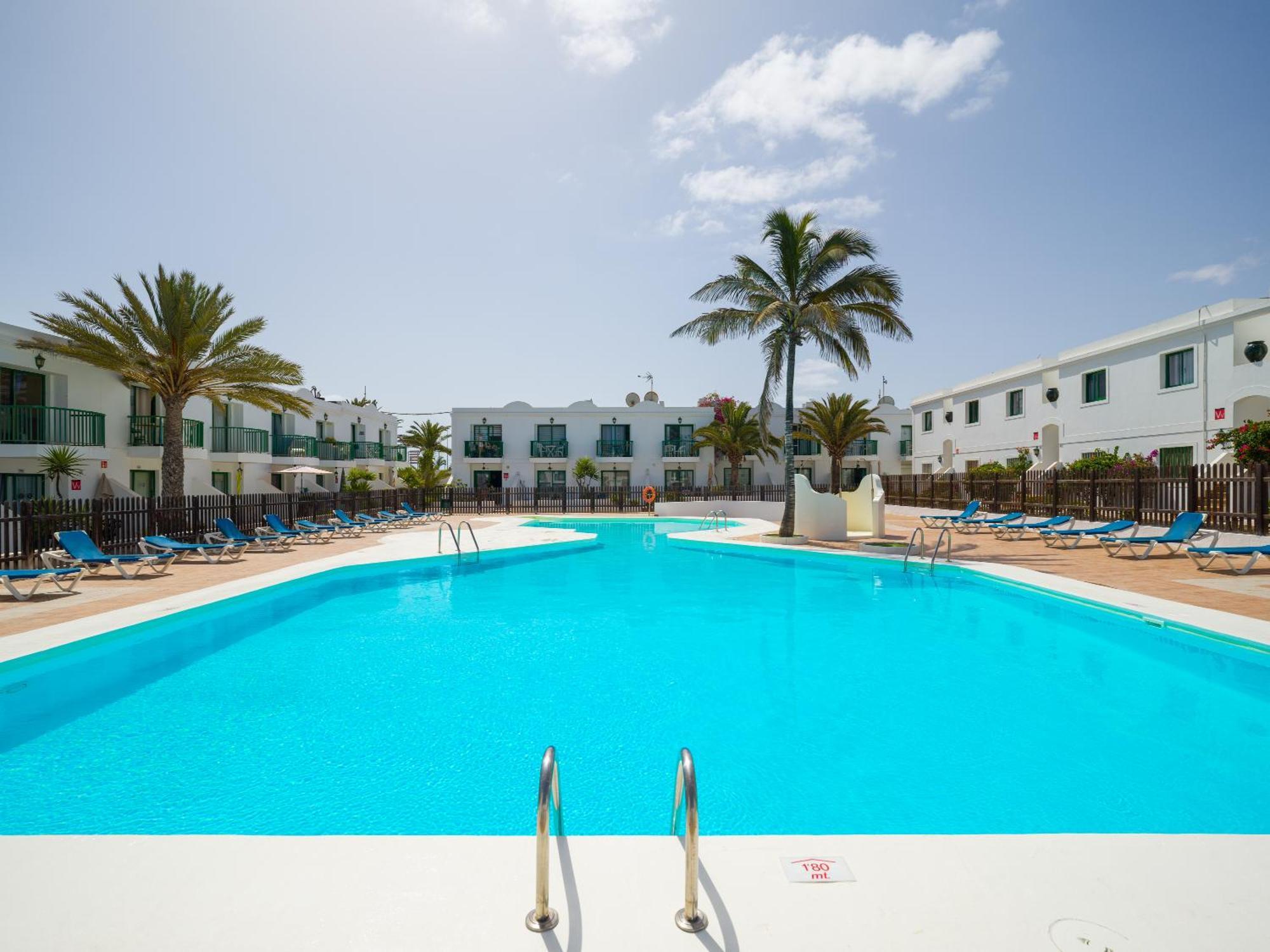 コラレホBlue Island Pool View & Wi-Fi By Irent Fuerteventuraアパートメント エクステリア 写真